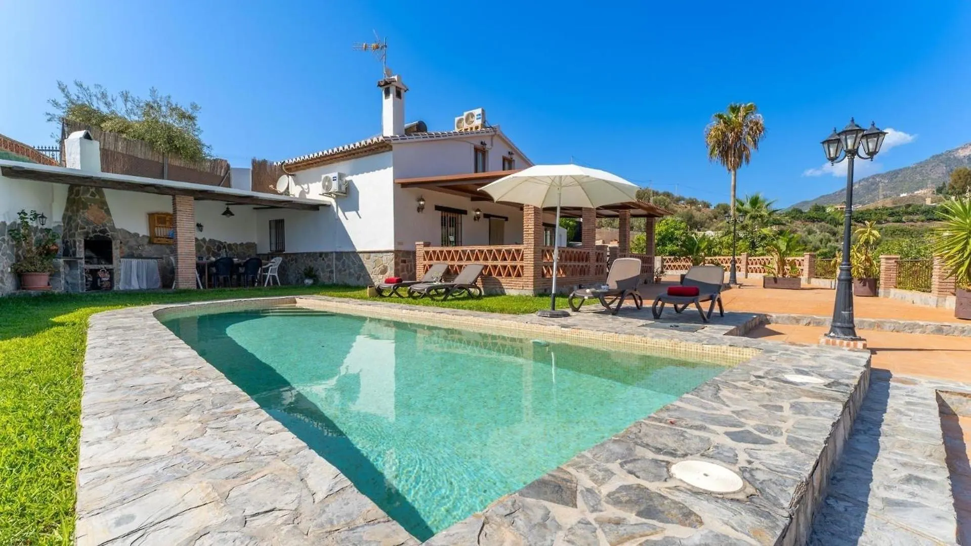 Ferienhaus Mit Privatpool Fuer 8 Personen Ca 110 Qm In Frigiliana, Andalusien Costa Del Sol location